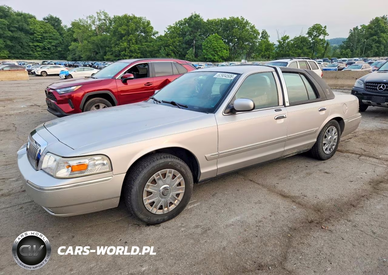 2008 Mercury Grand Marquis Gs – zdjęcie 1 z 12