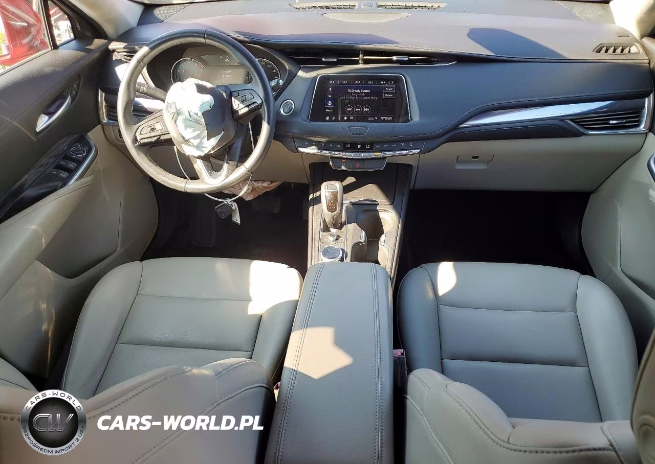 2019 Cadillac Xt4 Luxury VIN:1GYAZAR46KF147827 - 8