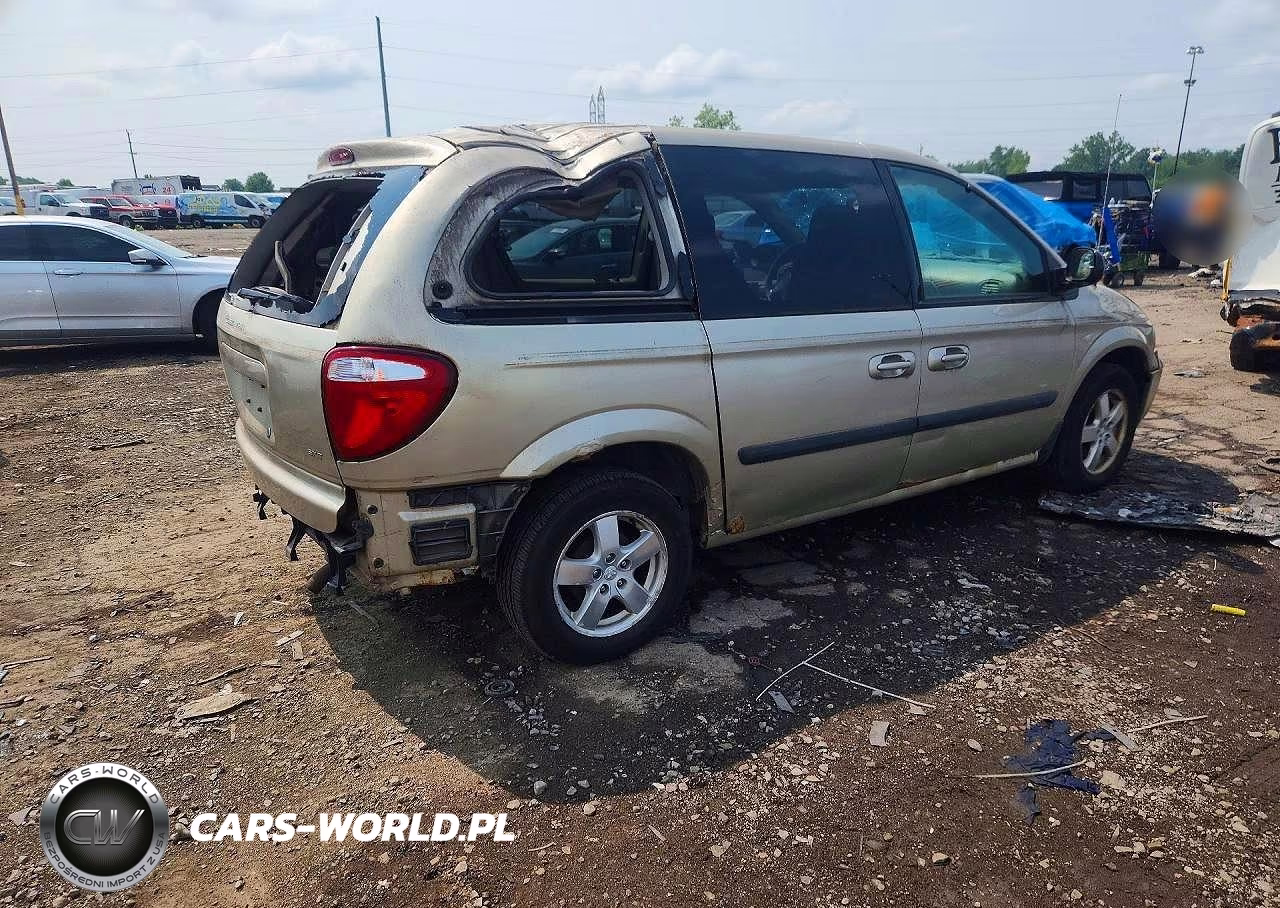 2005 Dodge Caravan Sxt VIN:1D4GP45R75B182366 - 3