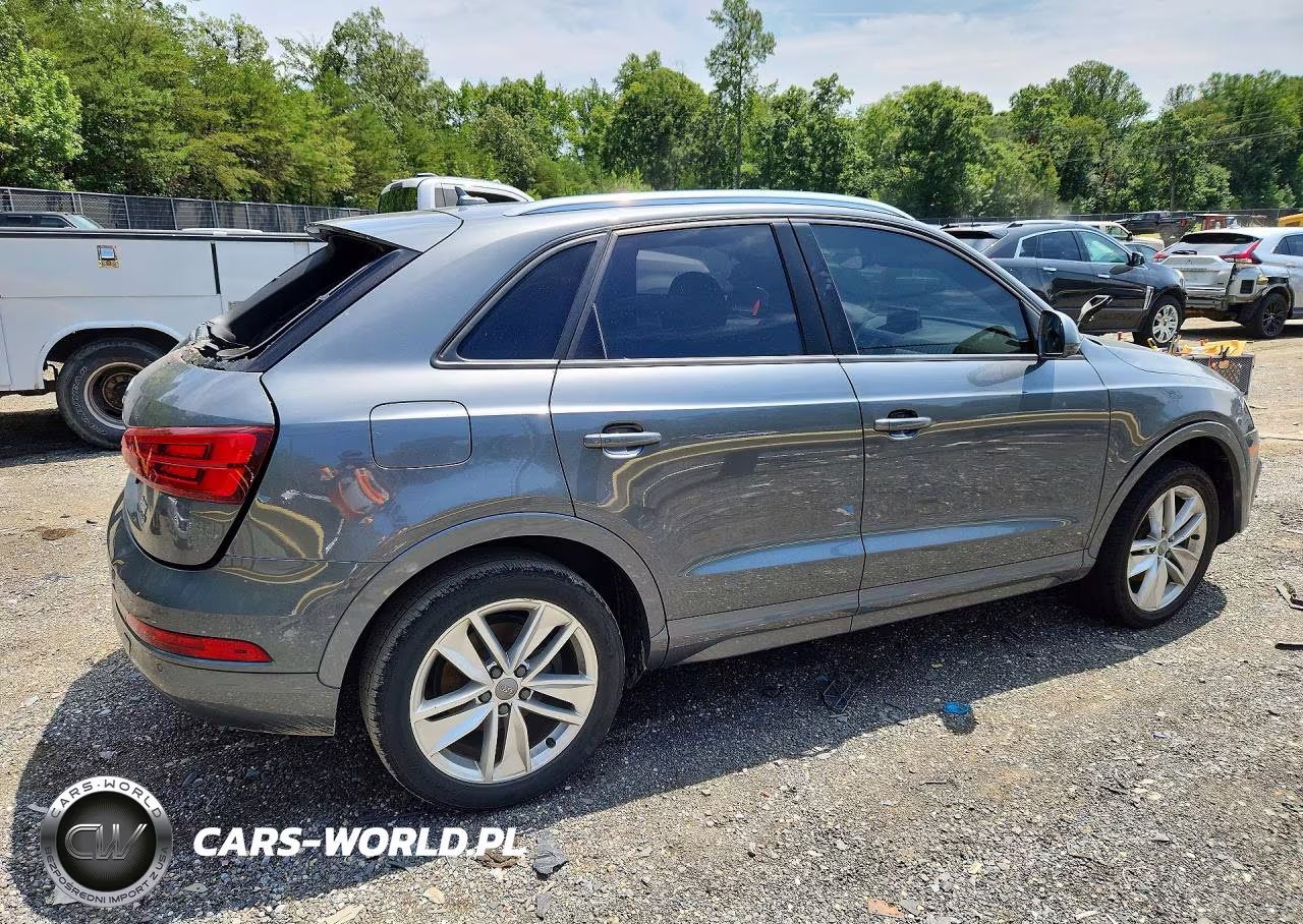 2017 Audi Q3 Premium VIN:WA1ECCFS2HR004785 - 3