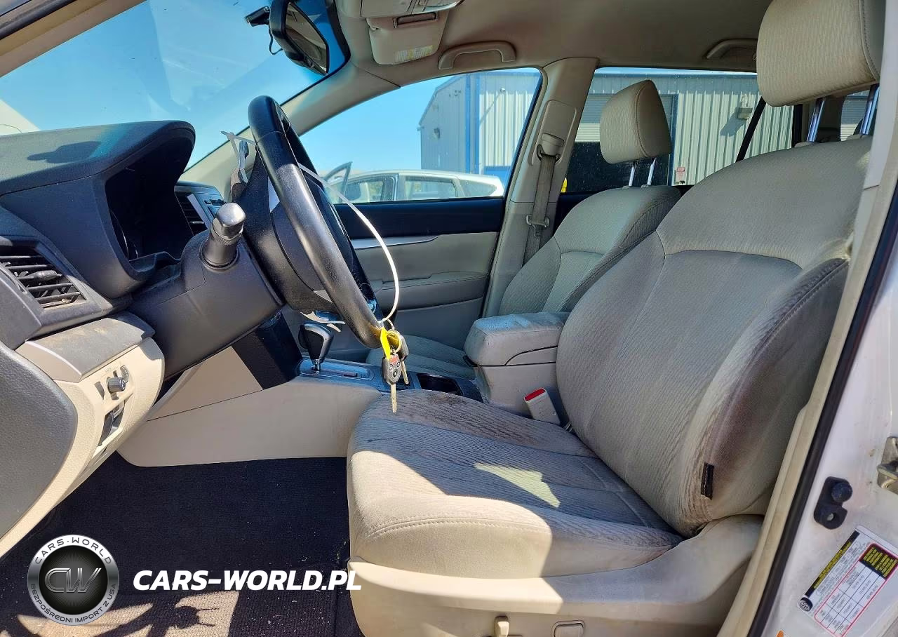 2012 Subaru Outback 2.5I Premium VIN:4S4BRBCC0C3209513 - 7