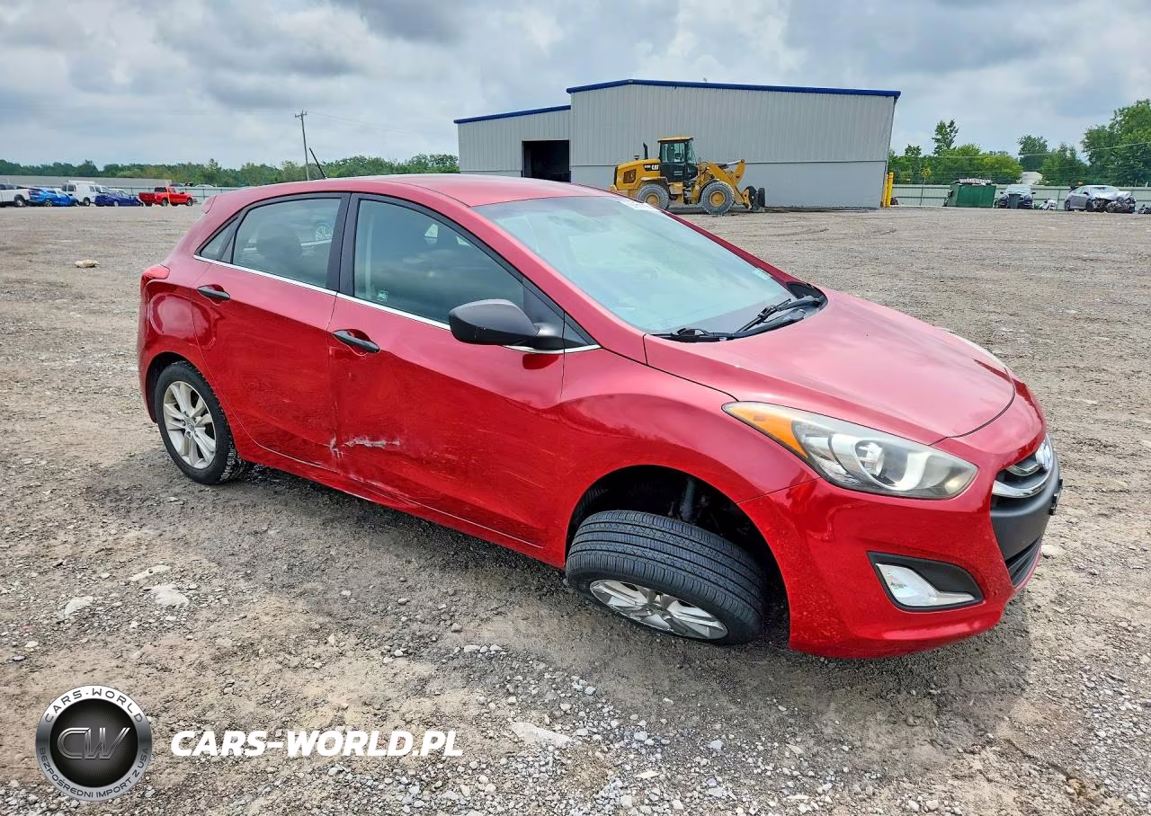 2014 Hyundai Elantra Gt Base VIN:KMHD35LH8EU199740 - 4