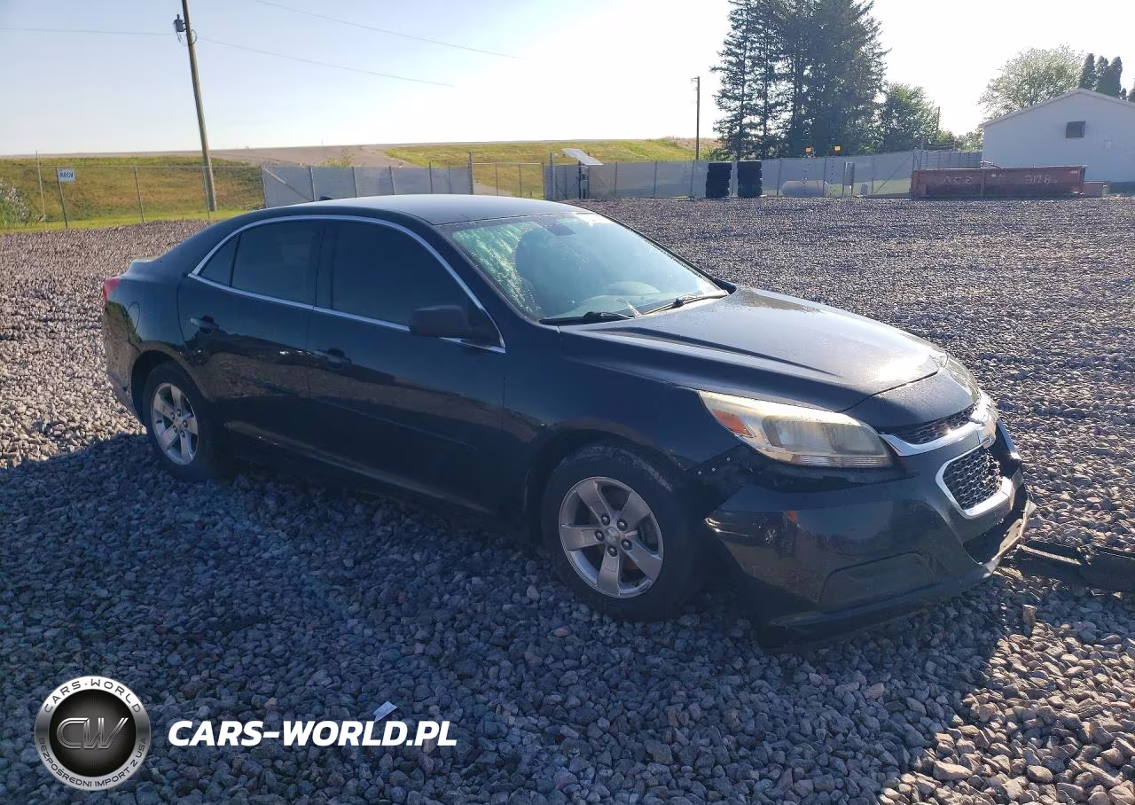 2014 Chevrolet Malibu Ls VIN:1G11B5SL1EF223101 - 4
