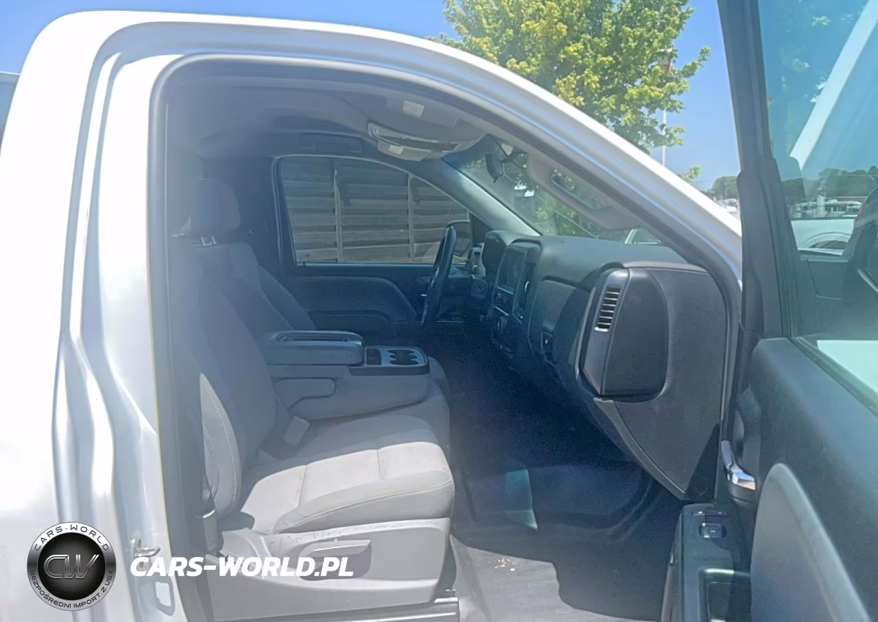 2018 Chevrolet Silverado C1500 VIN:1GCNCNEH4JZ126674 - 5