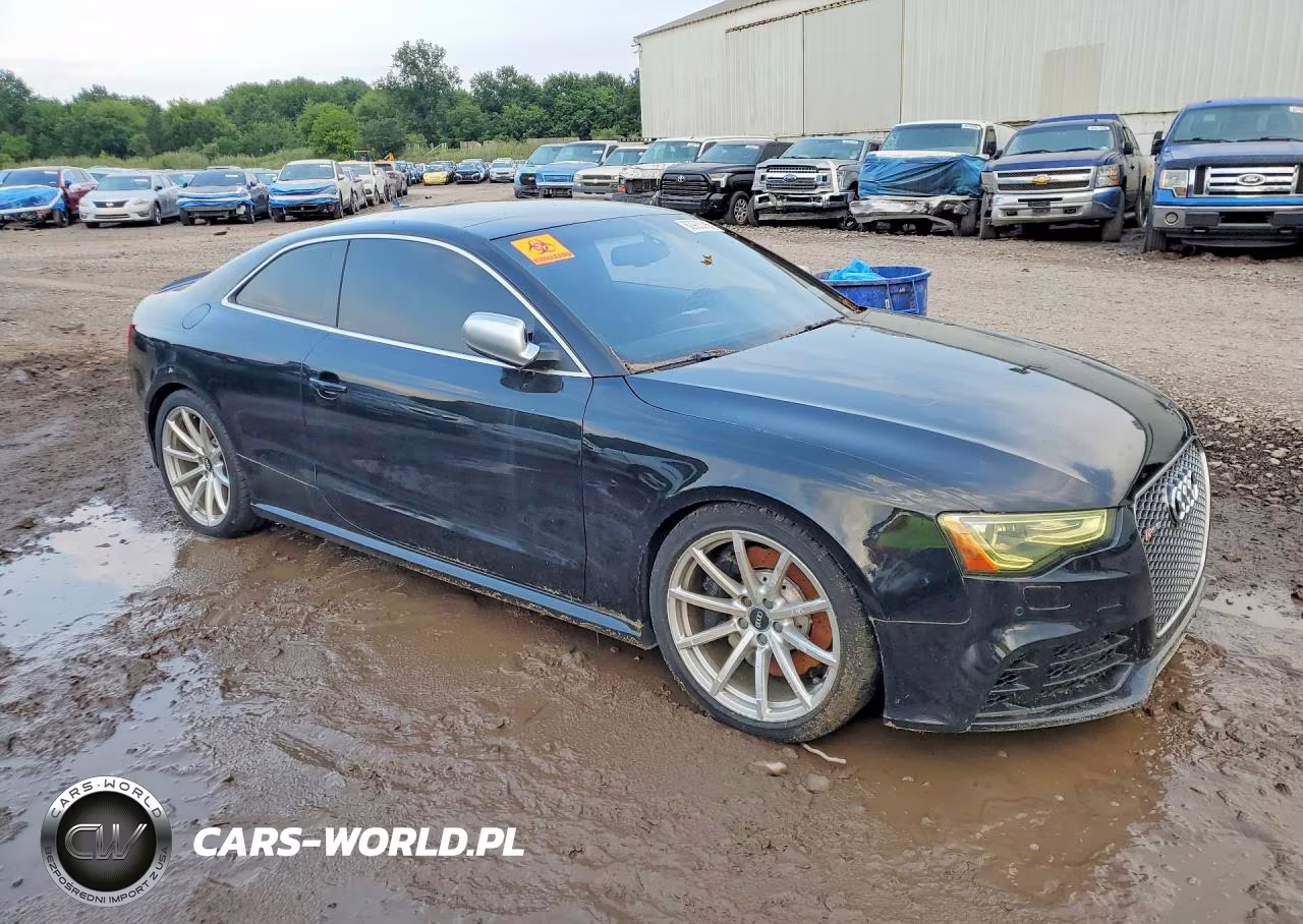 2015 Audi Rs5 VIN:WUAC6AFR4FA900025 - 4