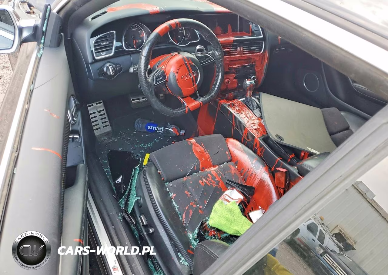 2015 Audi Rs5 VIN:WUAC6AFR4FA900025 - 8