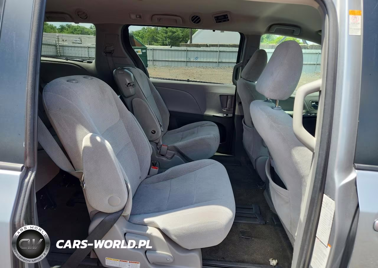 2016 Toyota Sienna Le VIN:5TDKK3DC0GS714100 - 11