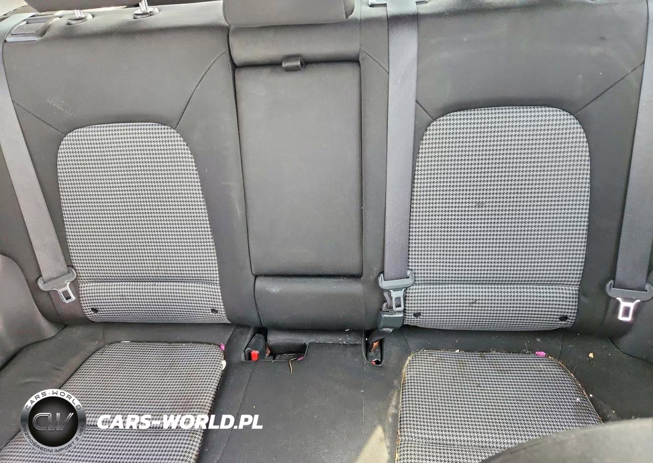 2019 Hyundai Kona Se VIN:KM8K12AA6KU265800 - 10