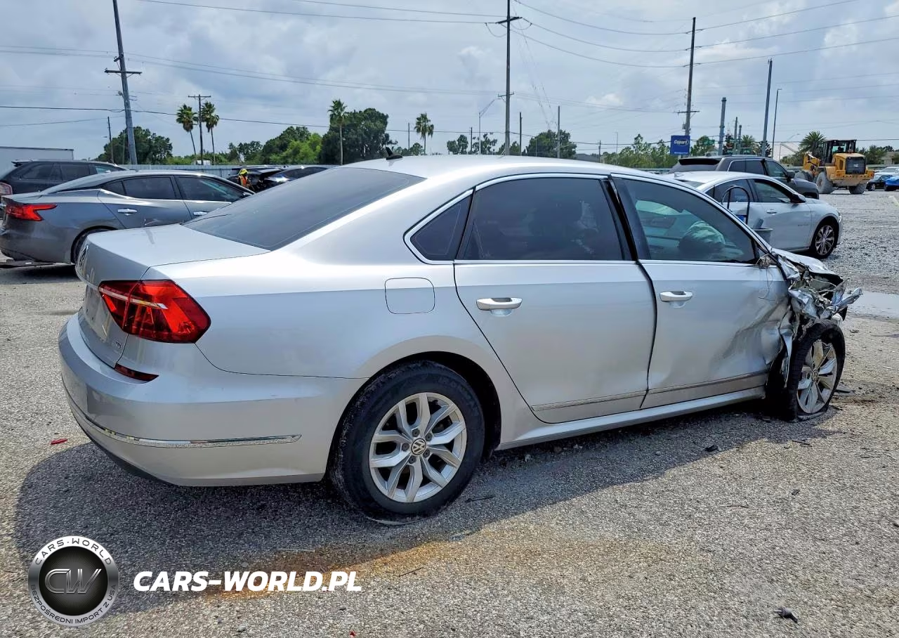 2016 Volkswagen Passat S VIN:1VWAT7A30GC053462 - 3