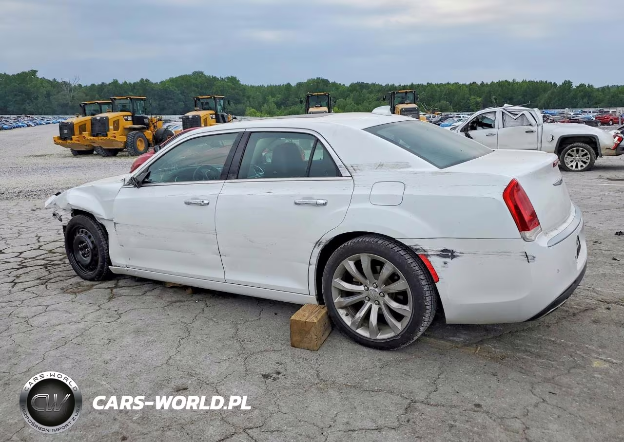 2019 Chrysler 300 Limited VIN:2C3CCAEG7KH722584 - 2