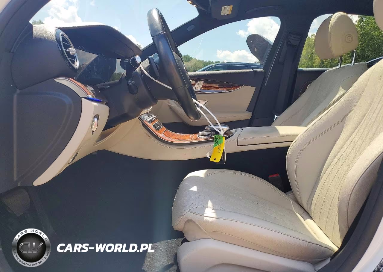 2019 Mercedes-Benz E 300 4Matic VIN:WDDZF4KB7KA562735 - 7