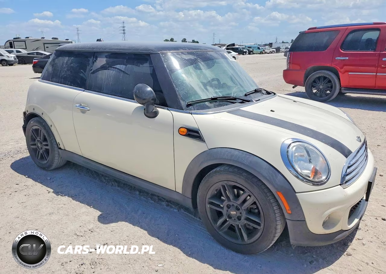 2013 Mini Cooper VIN:WMWSU3C5XDT685048 - 4