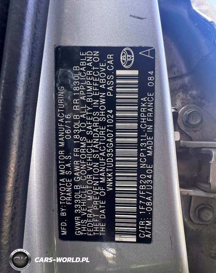 2016 Toyota Yaris 5-Door Le VIN:VNKKTUD35GA071024 - 10