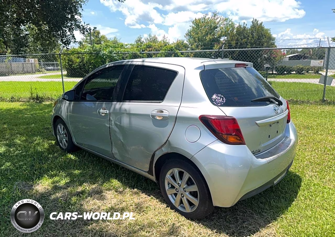 2016 Toyota Yaris 5-Door Le VIN:VNKKTUD35GA071024 - 4
