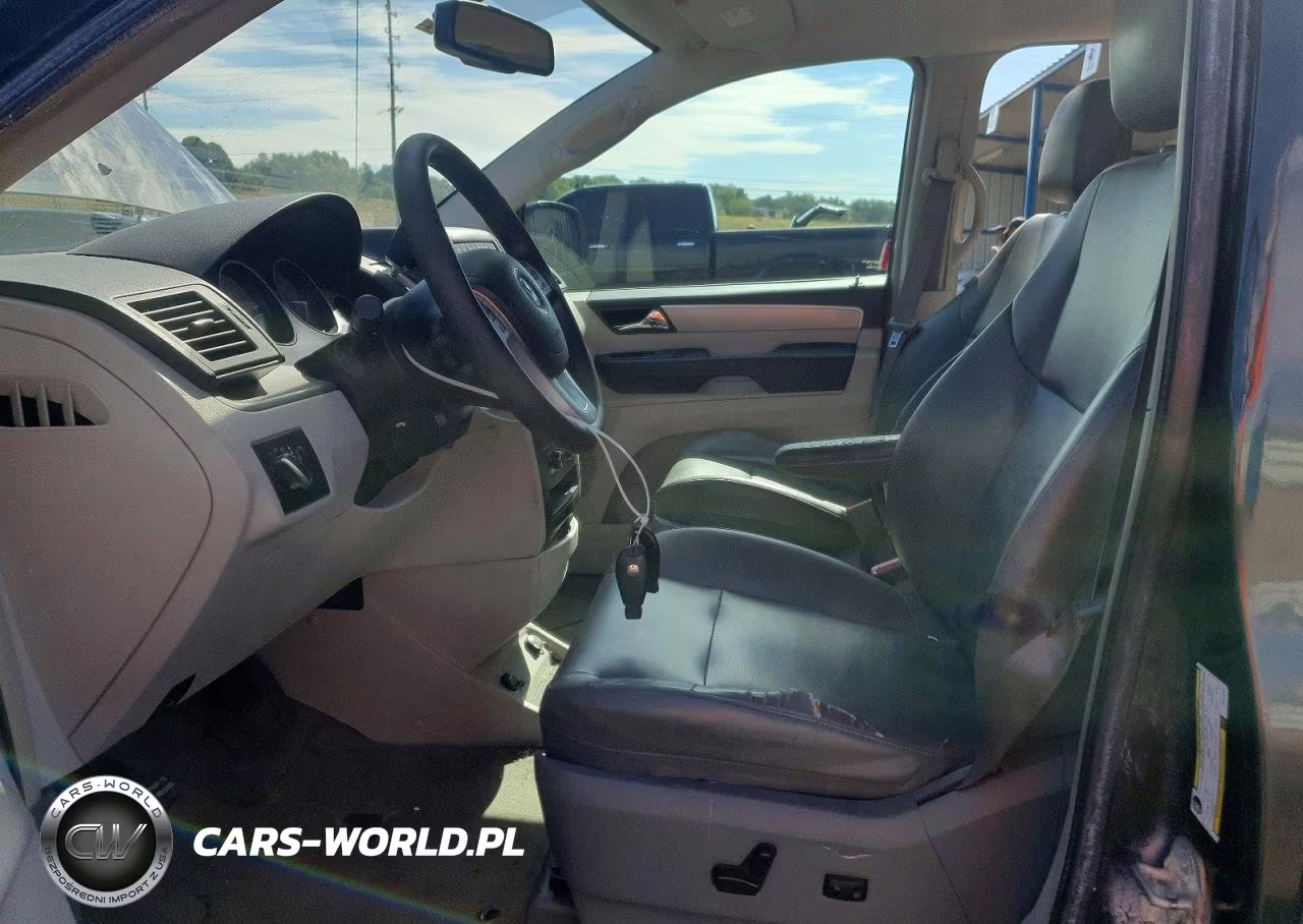 2012 Volkswagen Routan Se VIN:2C4RVABG2CR276327 - 7