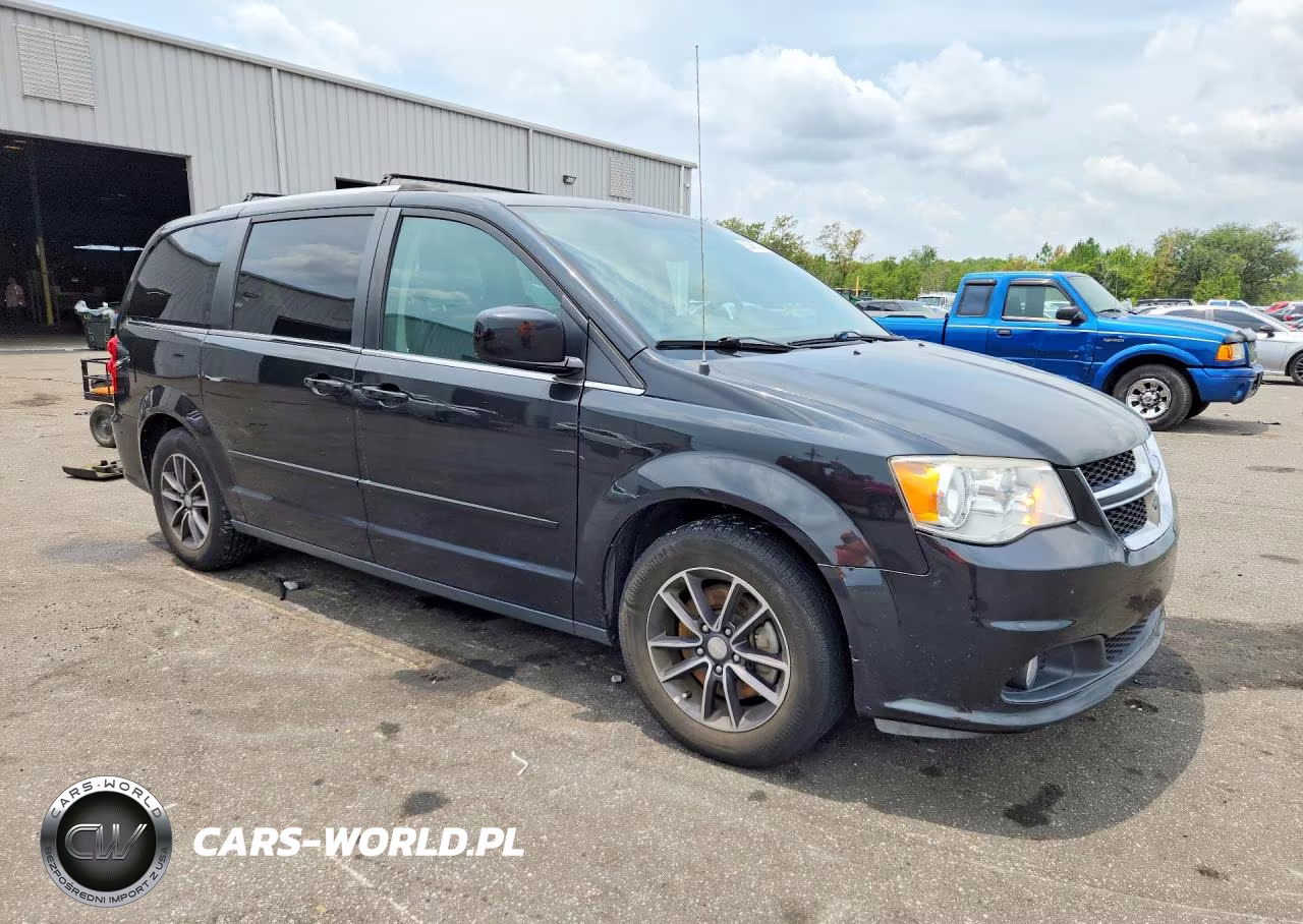 2017 Dodge Grand Caravan Sxt VIN:2C4RDGCG9HR786704 - 4