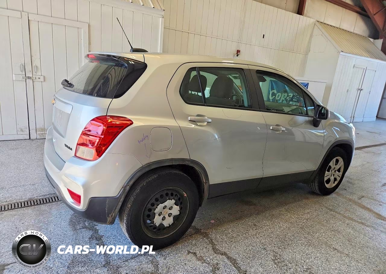 2019 Chevrolet Trax Ls VIN:LSGCJKSB8KY004925 - 3