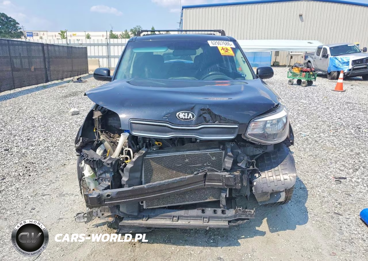 2018 Kia Soul Base VIN:KNDJN2A21J7620060 - 5