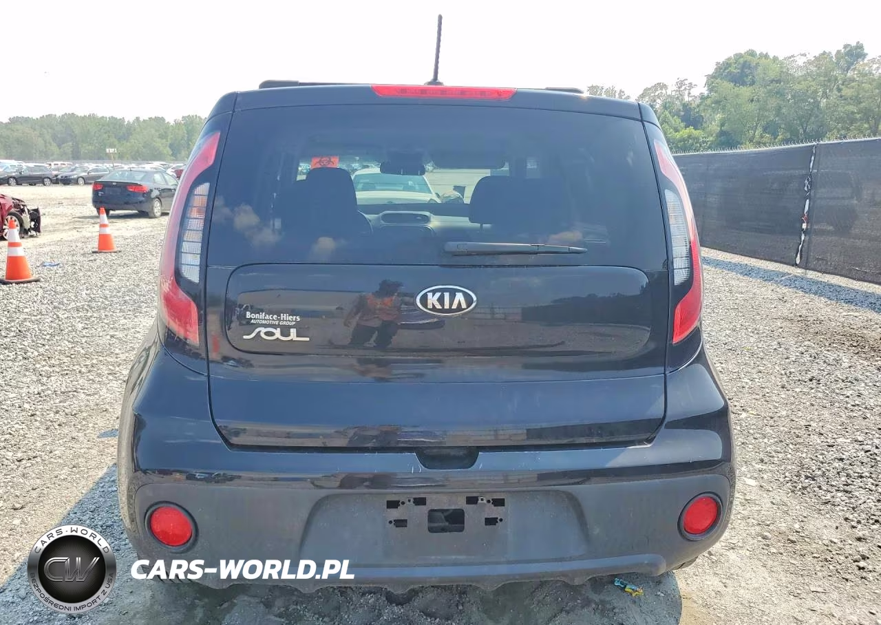 2018 Kia Soul Base VIN:KNDJN2A21J7620060 - 6