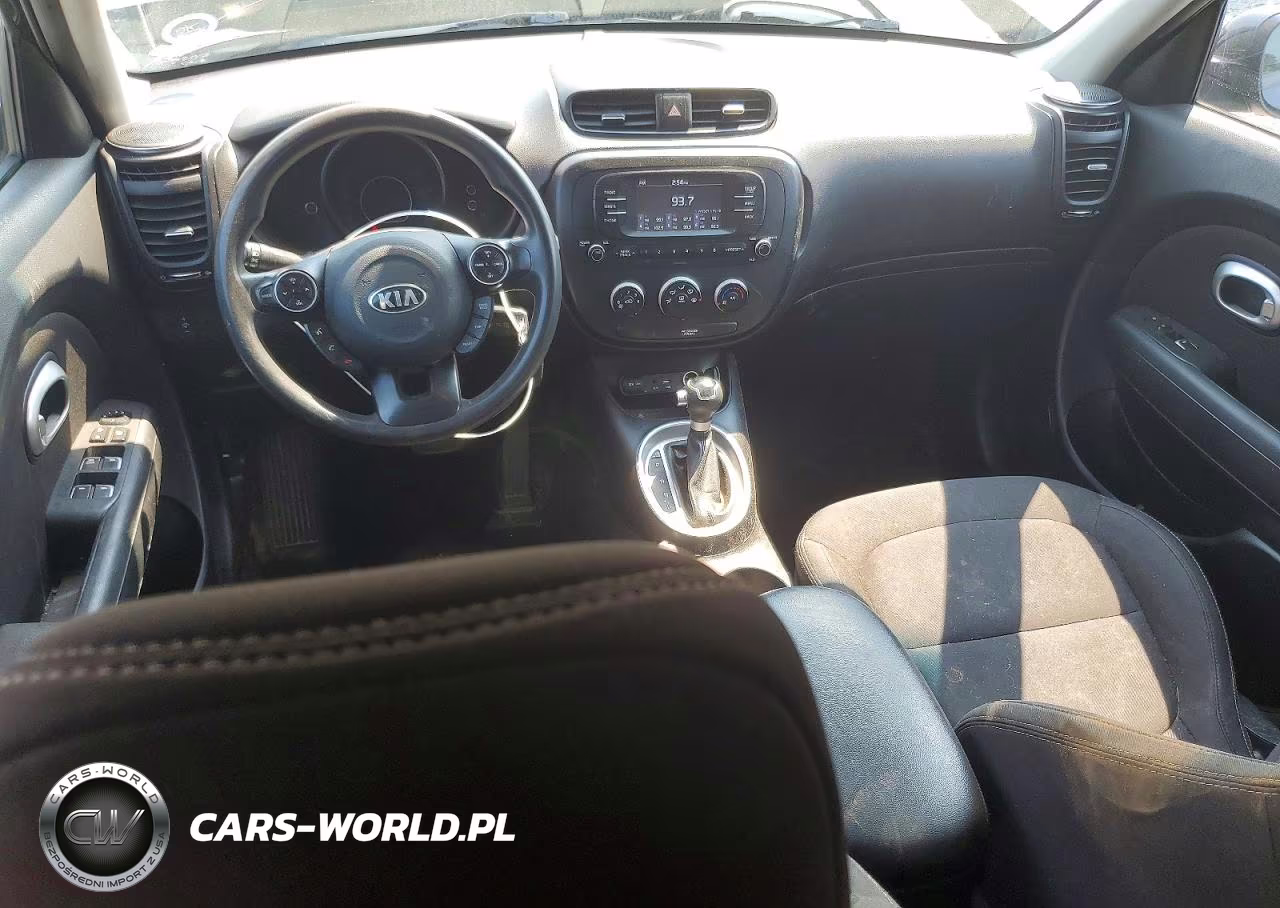 2018 Kia Soul Base VIN:KNDJN2A21J7620060 - 8
