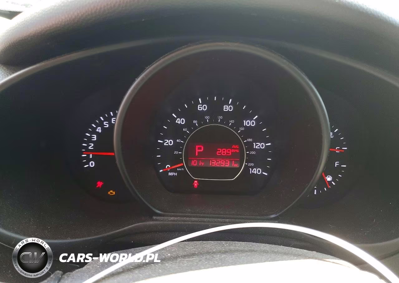 2018 Kia Soul Base VIN:KNDJN2A21J7620060 - 9