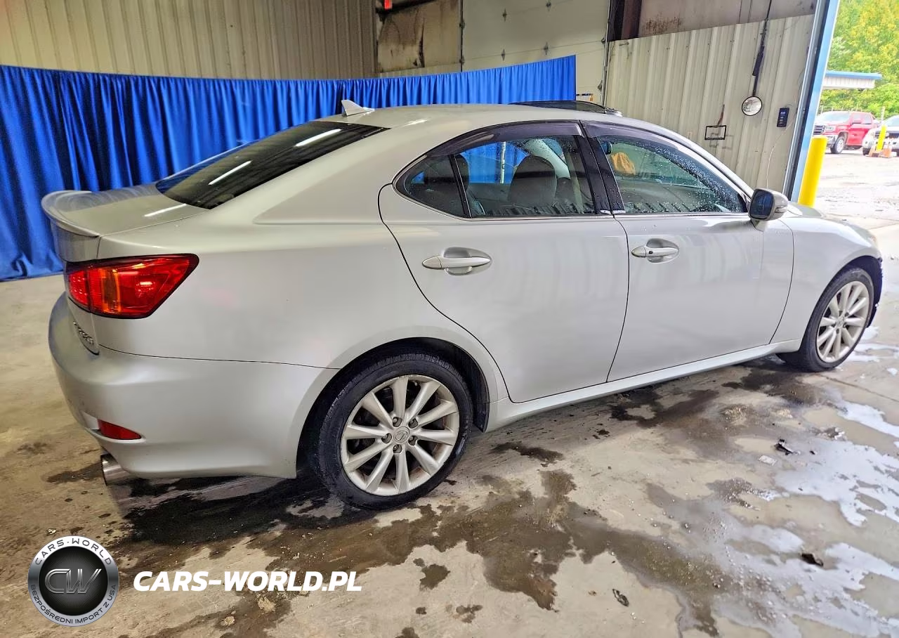 2009 Lexus Is 250 VIN:JTHCK262595032209 - 3