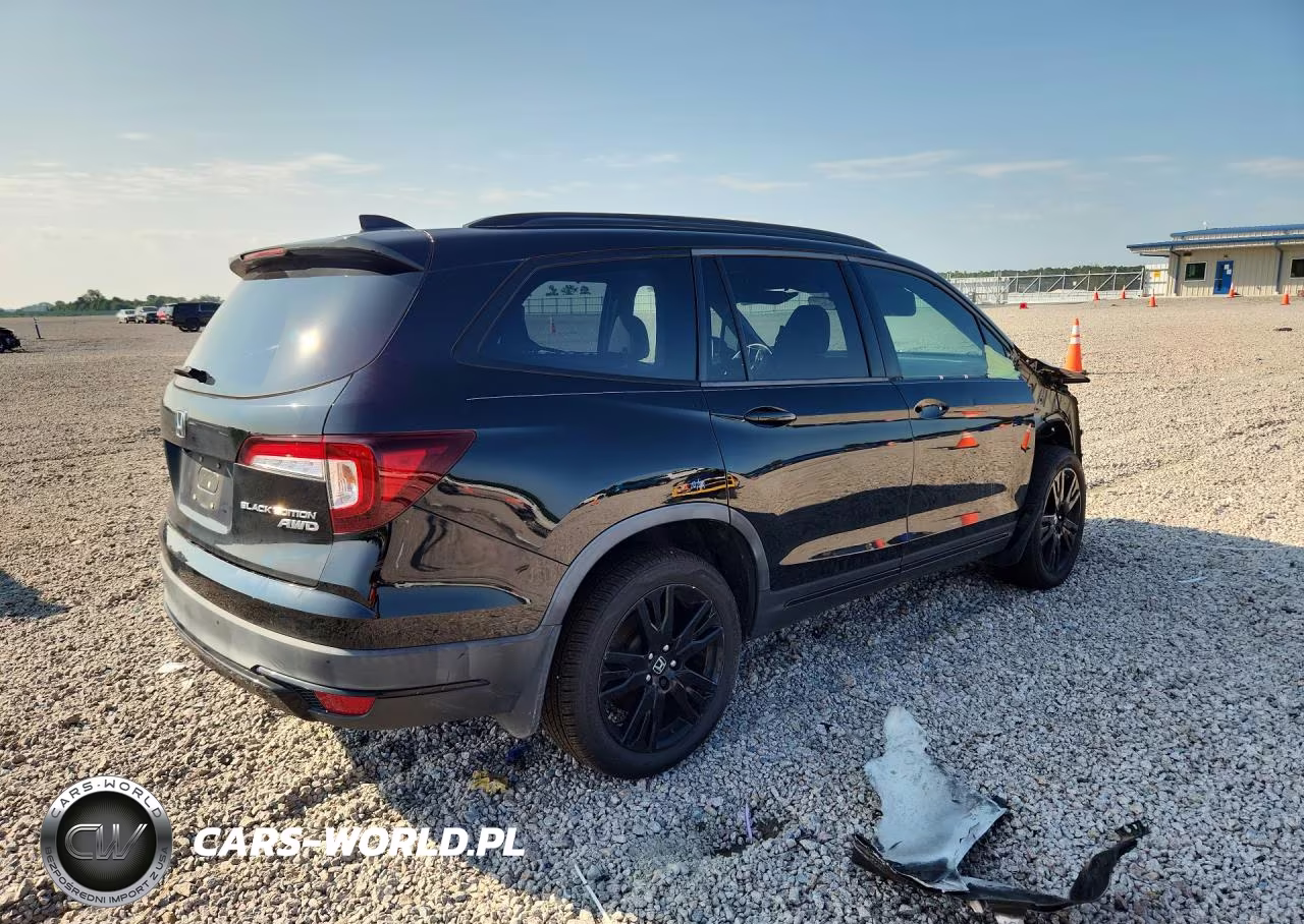 2020 Honda Pilot Black VIN:5FNYF6H71LB014422 - 3