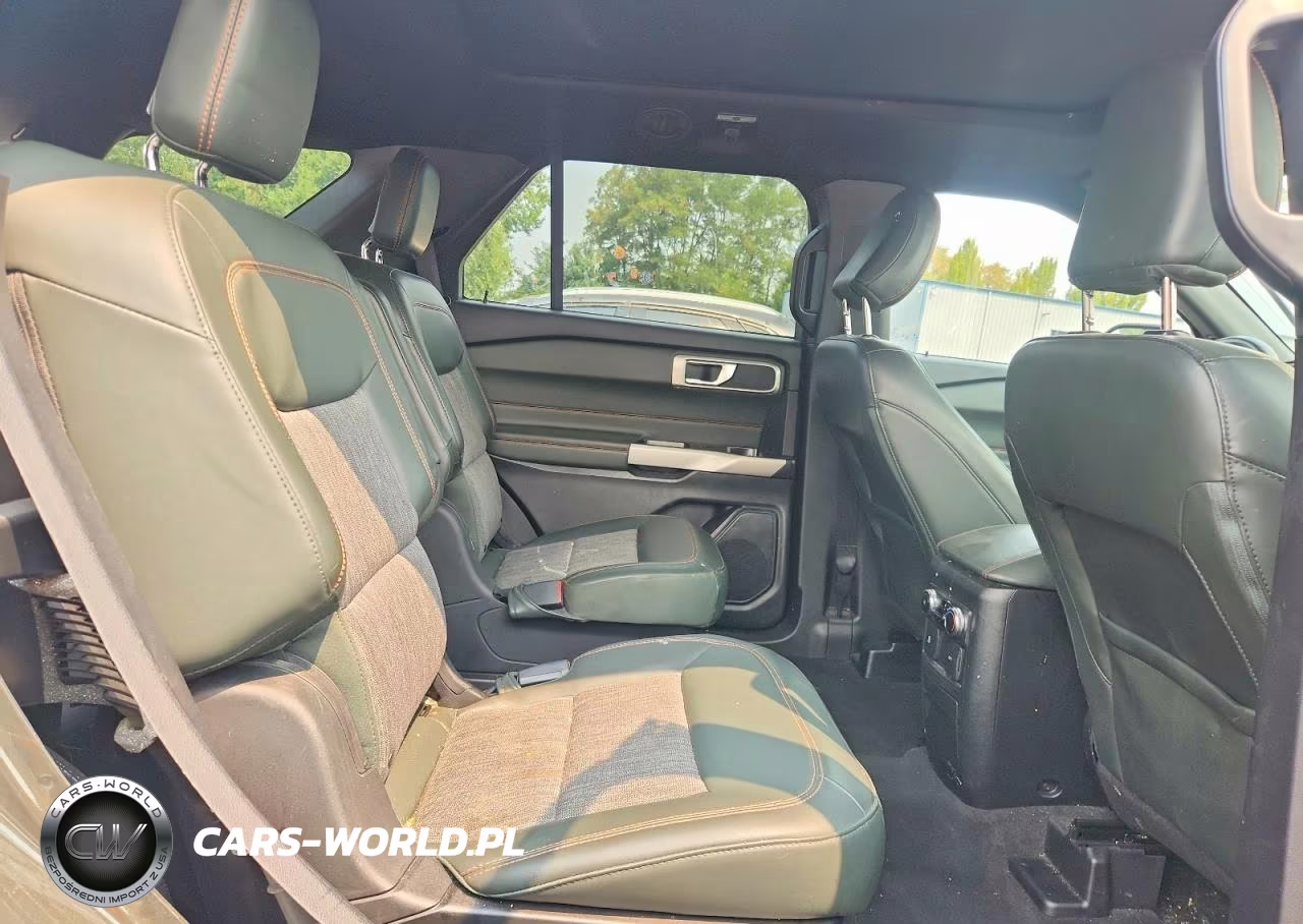 2022 Ford Explorer Timberline VIN:1FMSK8JH3NGA93807 - 11