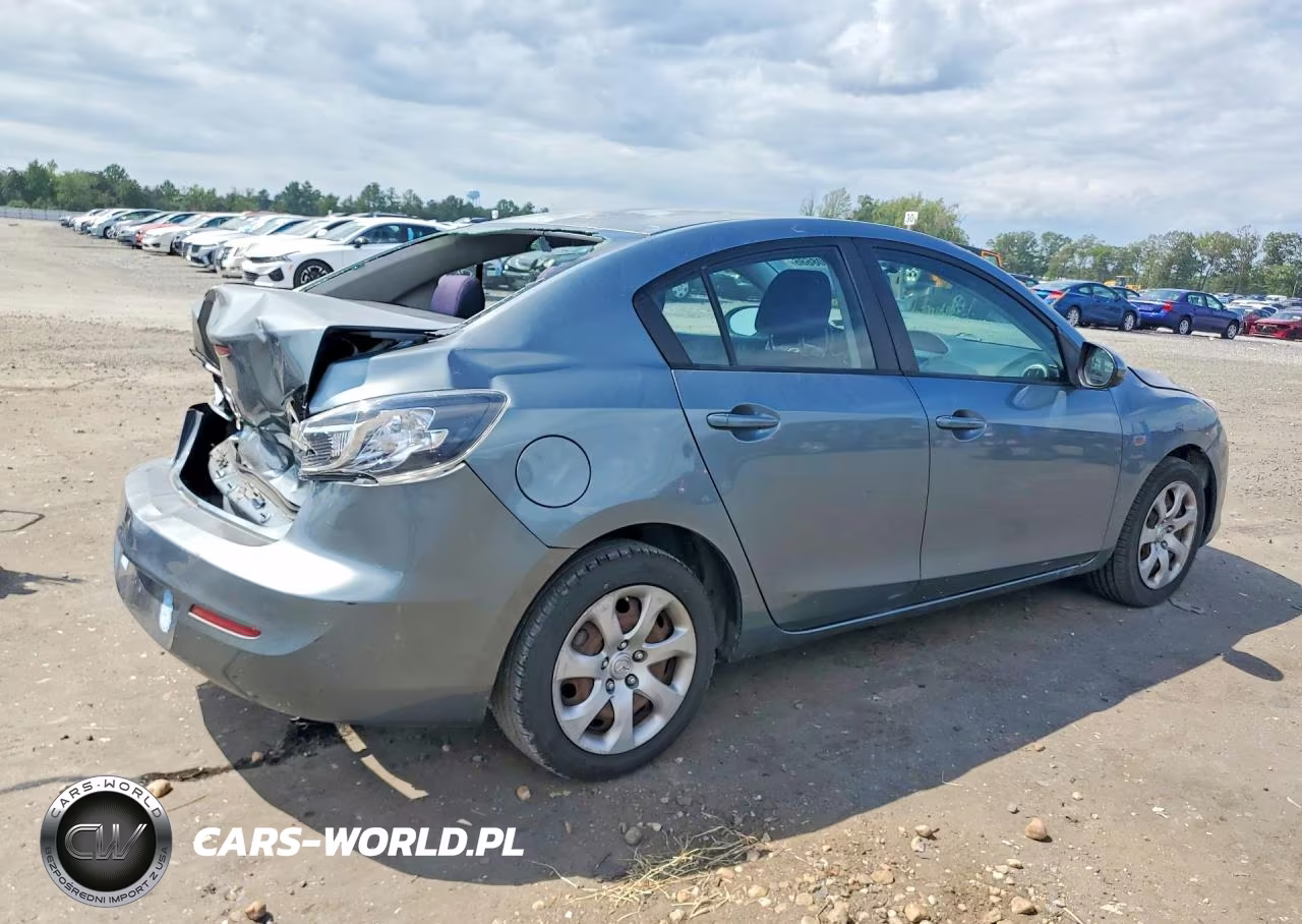 2013 Mazda 3 I VIN:JM1BL1TG3D1789095 - 3