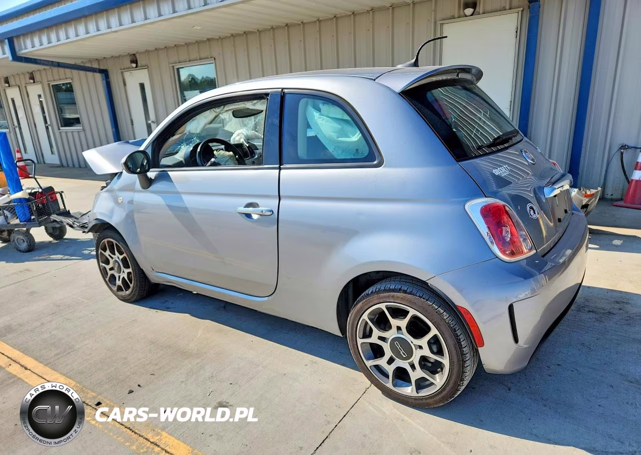 2018 Fiat 500 Pop VIN:3C3CFFKH3JT471957 - 2