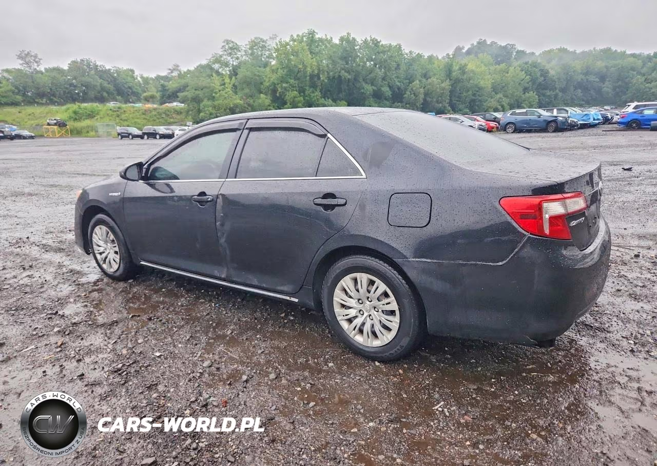 2014 Toyota Camry Hybrid Le VIN:4T1BD1FK5EU137717 - 2
