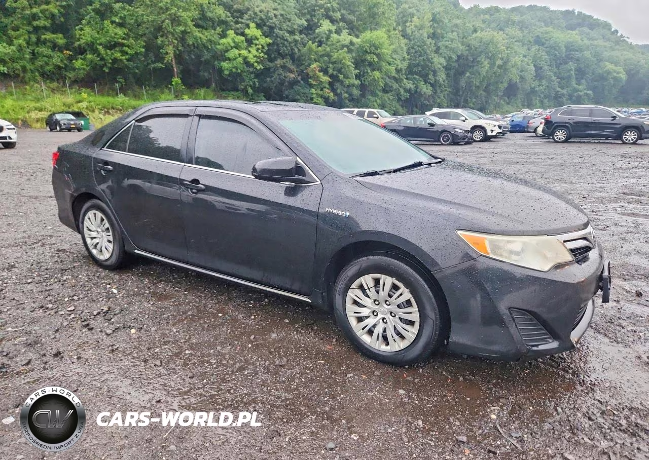2014 Toyota Camry Hybrid Le VIN:4T1BD1FK5EU137717 - 4