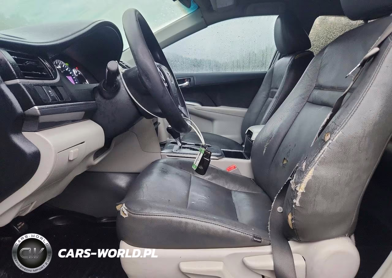 2014 Toyota Camry Hybrid Le VIN:4T1BD1FK5EU137717 - 7