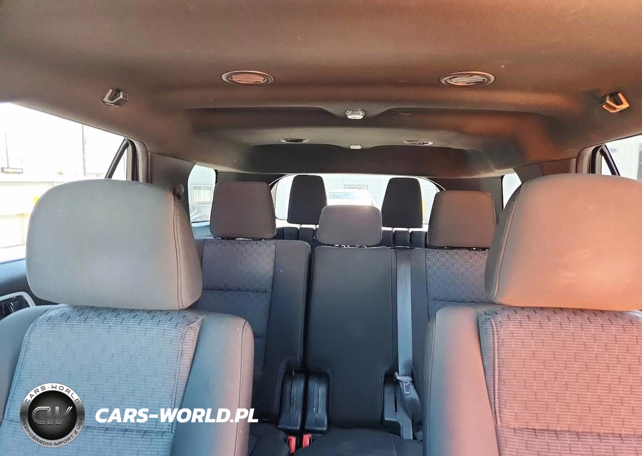 2012 Ford Explorer Xlt VIN:1FMHK8D87CGA40126 - 10