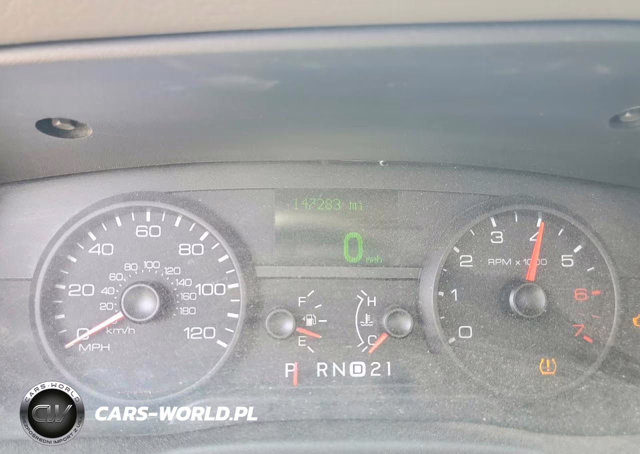 2008 Ford Crown Victoria Lx VIN:2FAFP74V18X112538 - 9