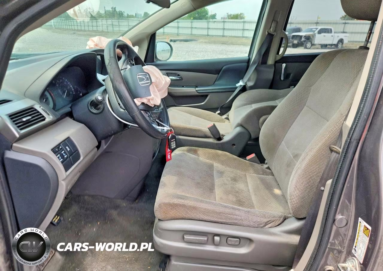 2016 Honda Odyssey Se VIN:5FNRL5H33GB069982 - 7