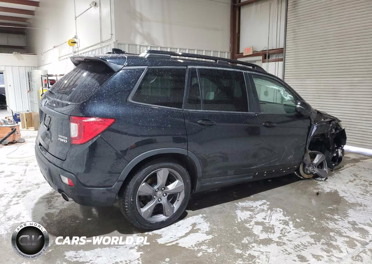 2019 Honda Passport Touring VIN:5FNYF8H9XKB010610 - 3