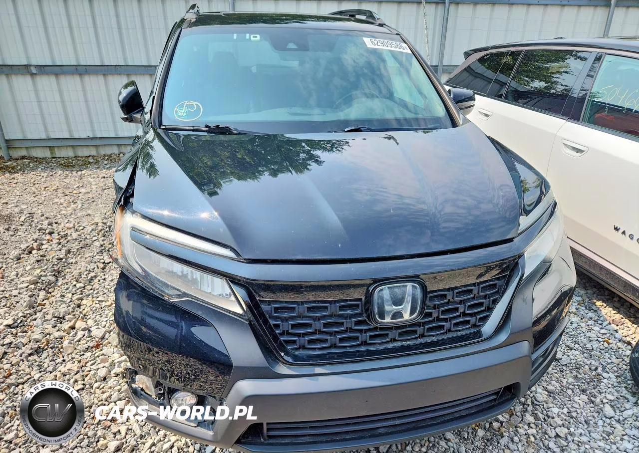 2019 Honda Passport Touring VIN:5FNYF8H9XKB010610 - 5