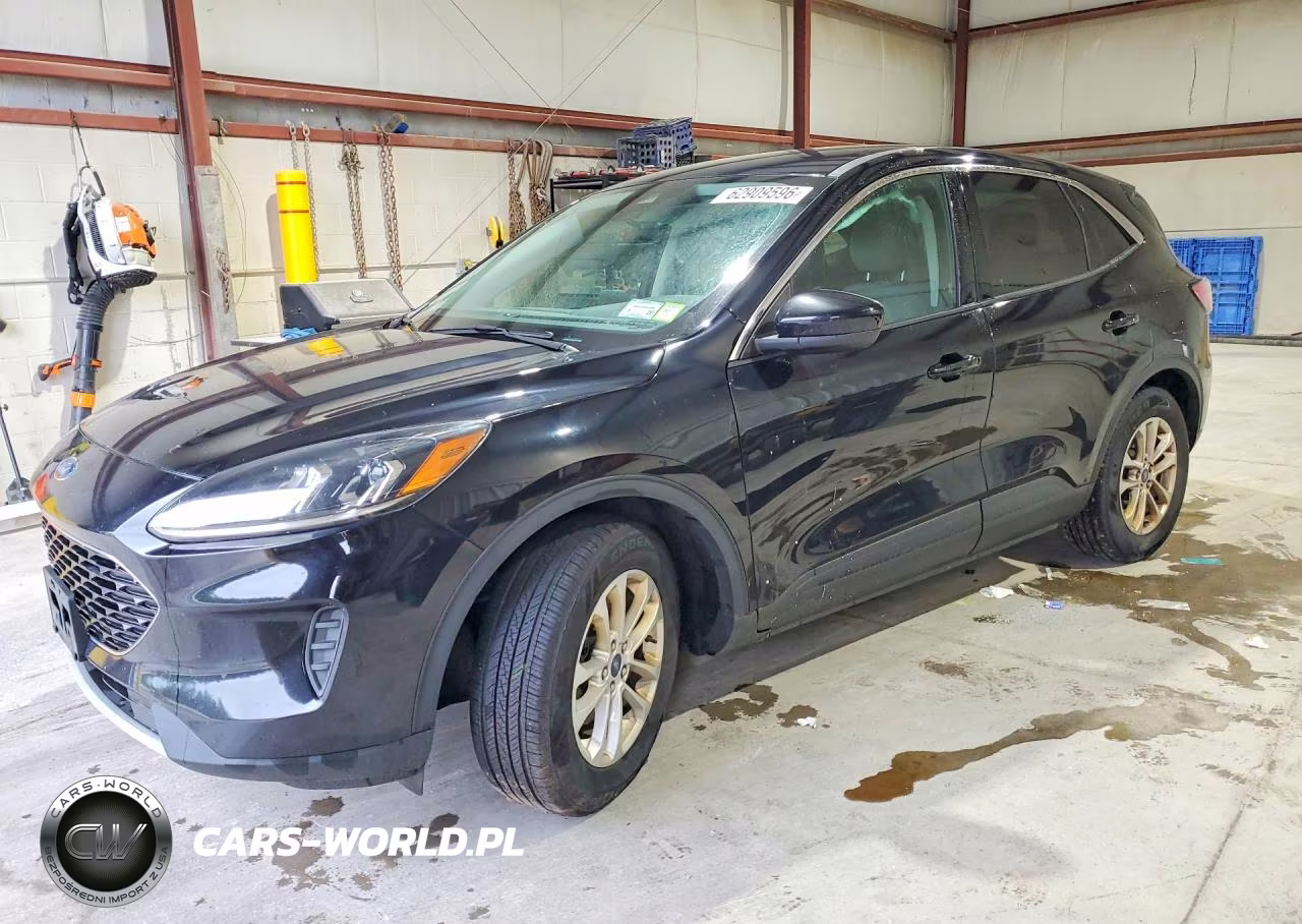 2021 Ford Escape Se