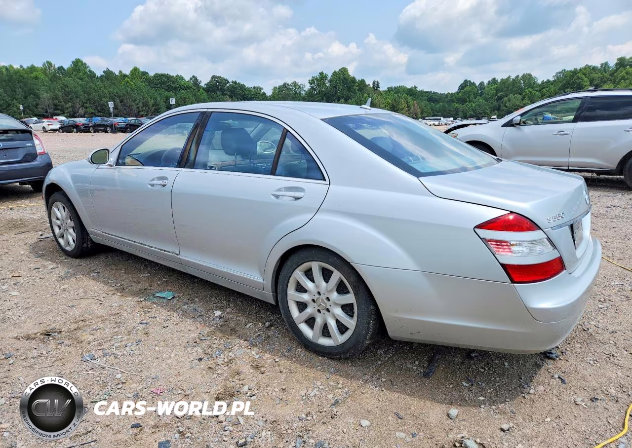 2007 Mercedes-Benz S 550 VIN:WDDNG71X27A042850 - 2