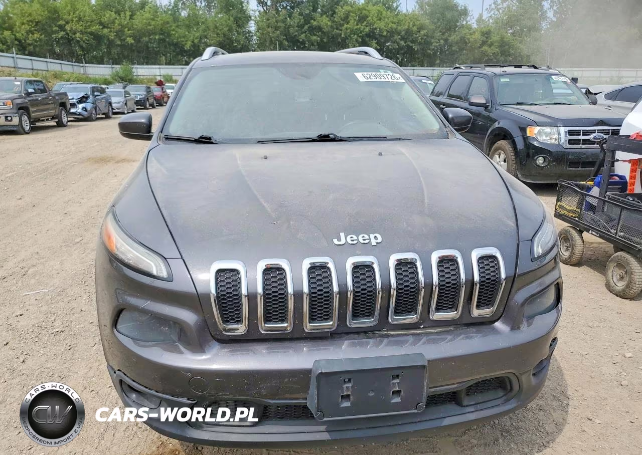2014 Jeep Cherokee Latitude VIN:1C4PJMCB9EW253581 - 5