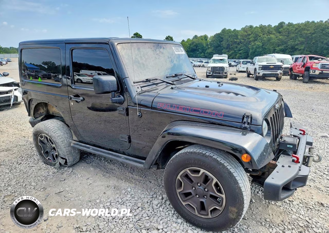 2015 Jeep Wrangler Rubicon VIN:1C4BJWCG1FL542717 - 4