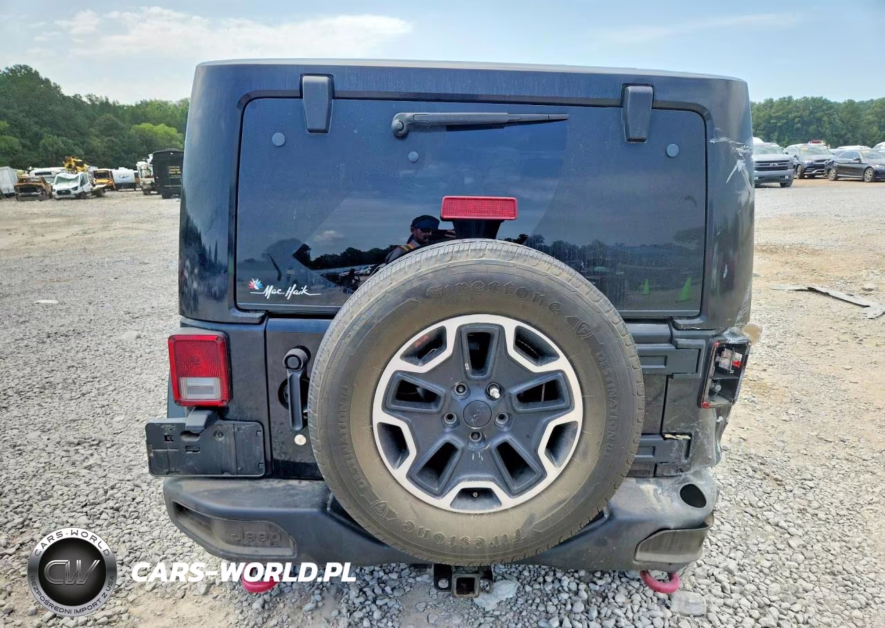 2015 Jeep Wrangler Rubicon VIN:1C4BJWCG1FL542717 - 6