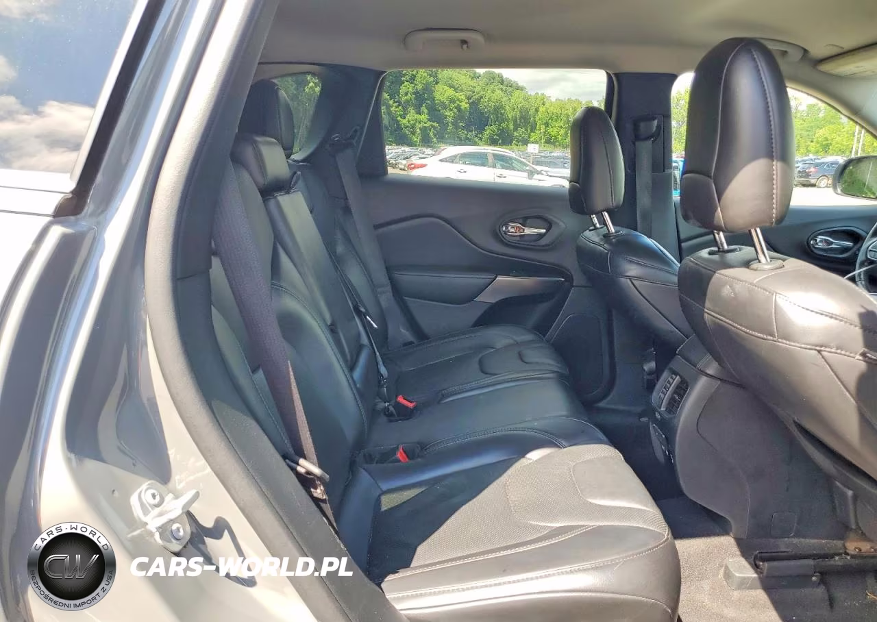 2020 Jeep Cherokee Limited VIN:1C4PJMDX1LD575232 - 11
