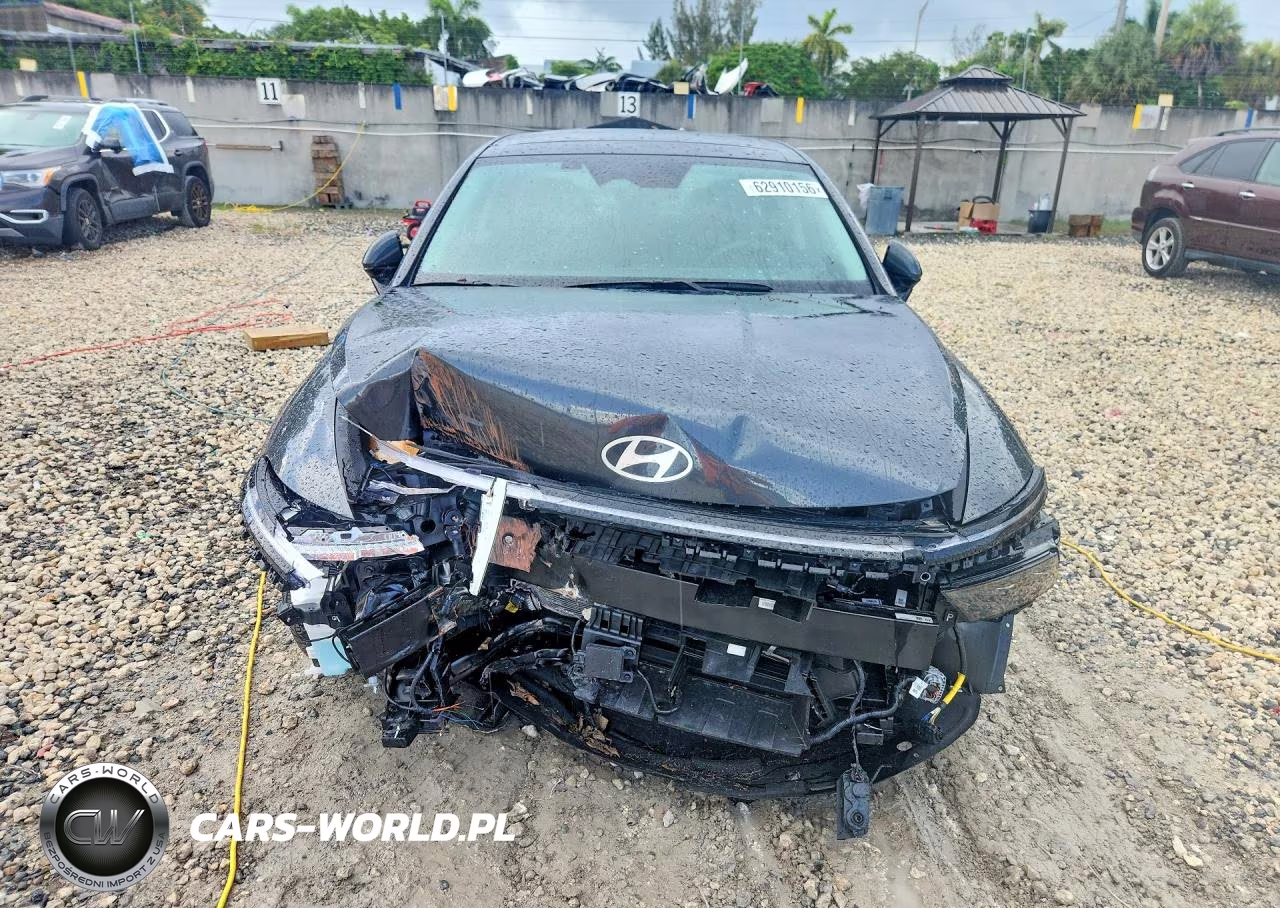 2026 Hyundai Sonata Hybrid Limited VIN:KMHL54JJ9TA151023 - 5