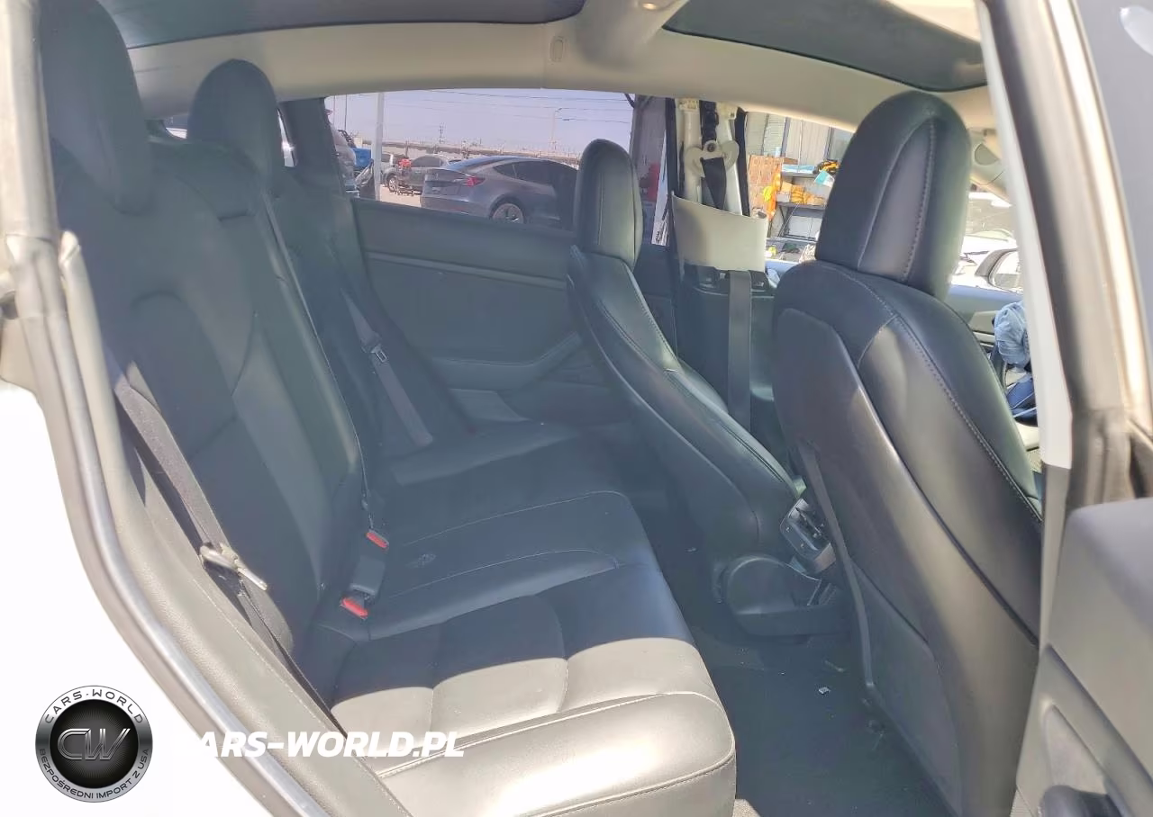 2019 Tesla Model 3 VIN:5YJ3E1EB7KF512678 - 10