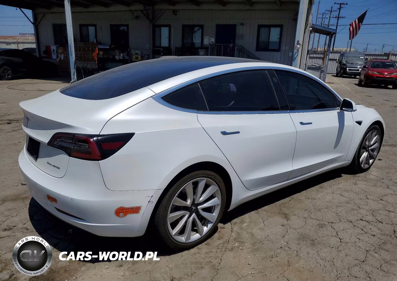 2019 Tesla Model 3 VIN:5YJ3E1EB7KF512678 - 3