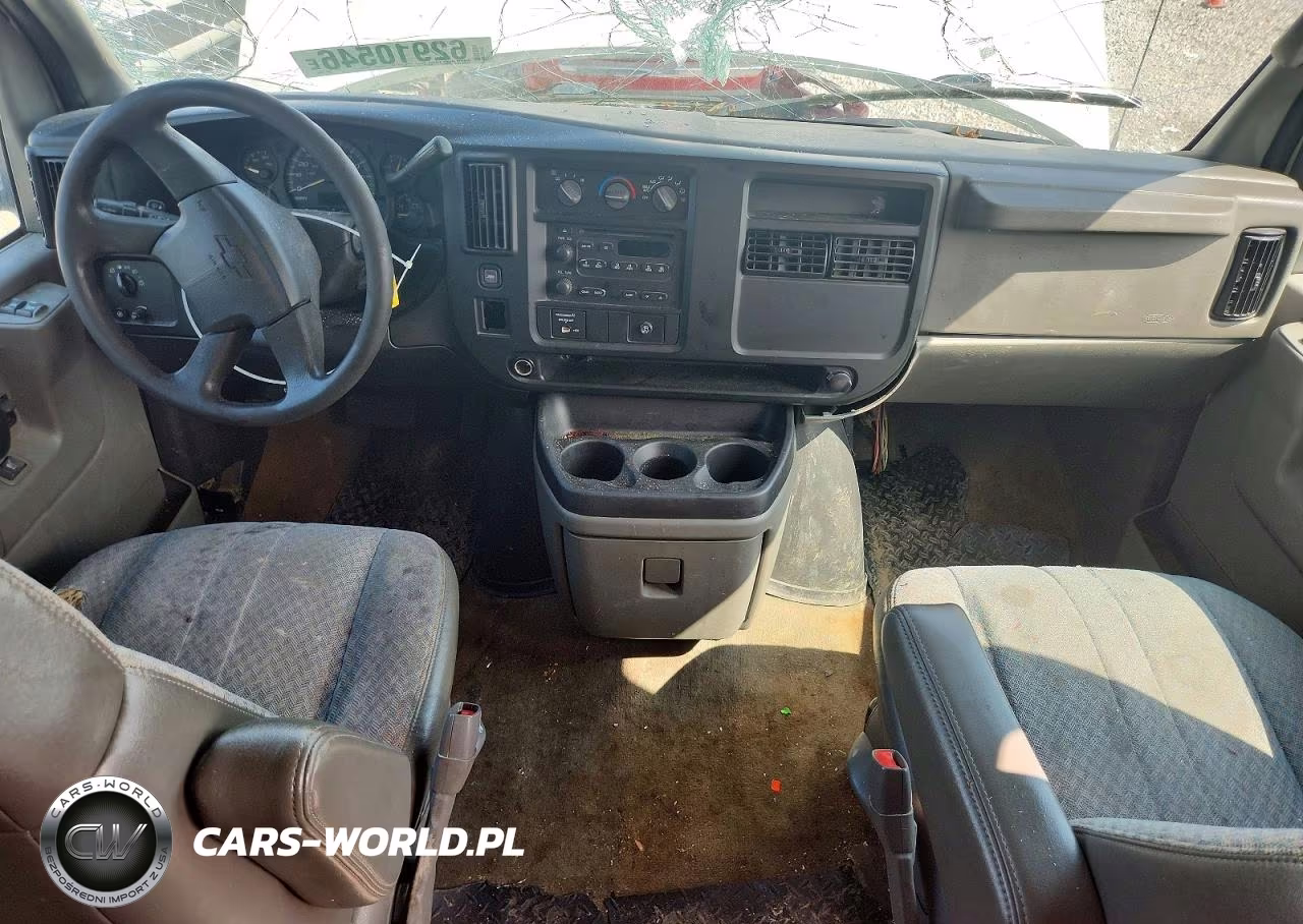 2005 Chevrolet Express G3500 VIN:1GAHG39U651102922 - 8