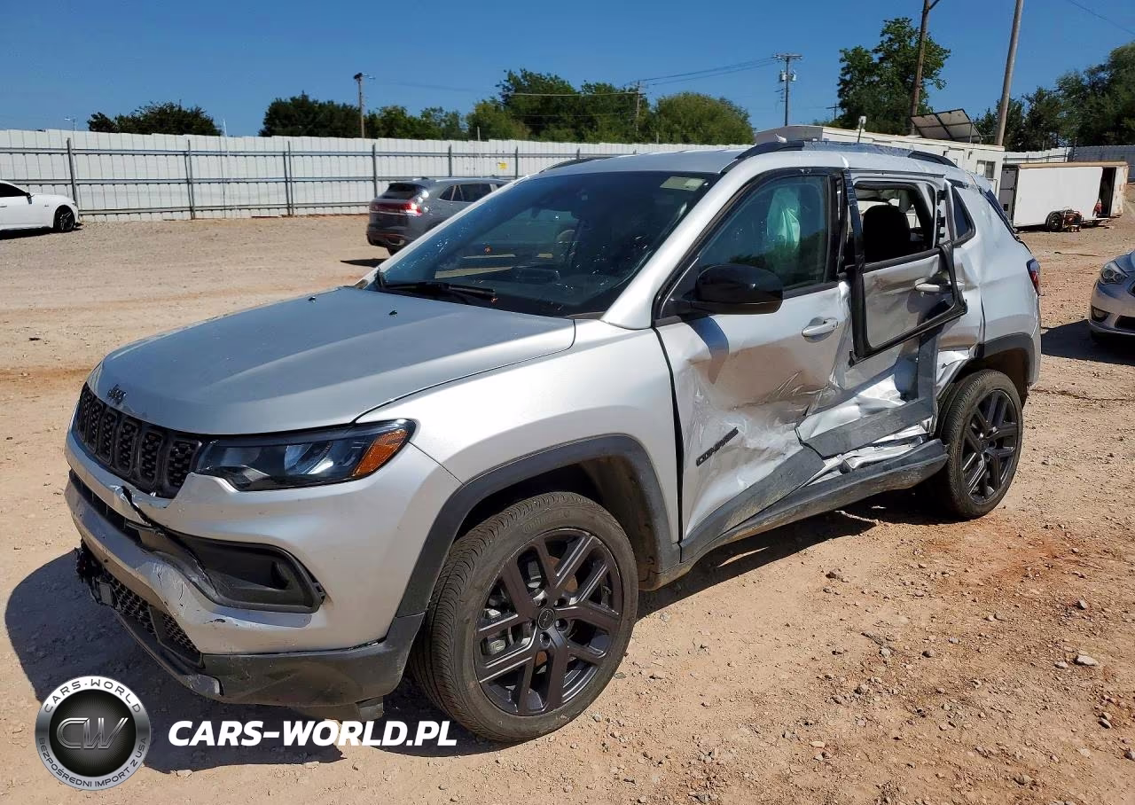 2026 Jeep Compass Latitude – zdjęcie 1 z 13