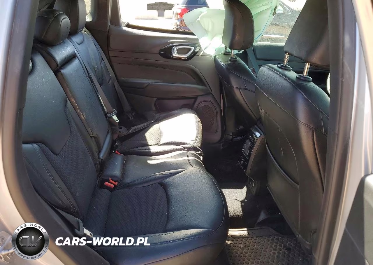 2026 Jeep Compass Latitude VIN:3C4NJDBN7TT201145 - 11